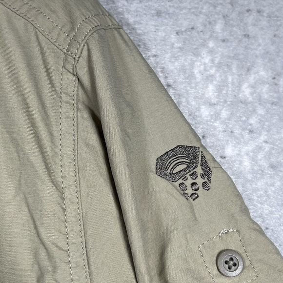 Mountain Hardwear Shirt Men’s Medium Button Up Roll Tab Sleeve Hiking Fishing - Picture 3 of 9